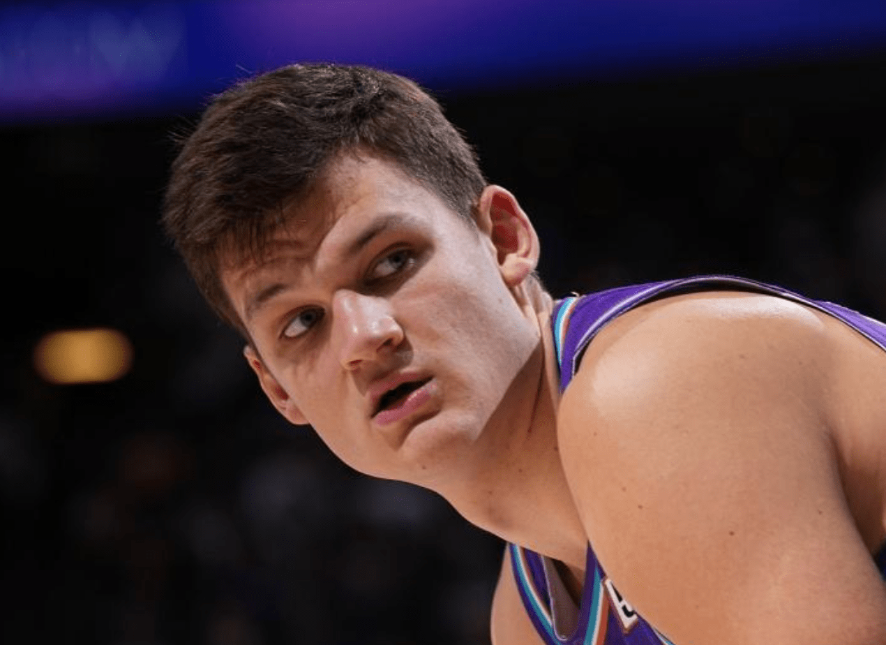 关于LGD翻盘DK，CoreJJ一己之力扛起全队的信息