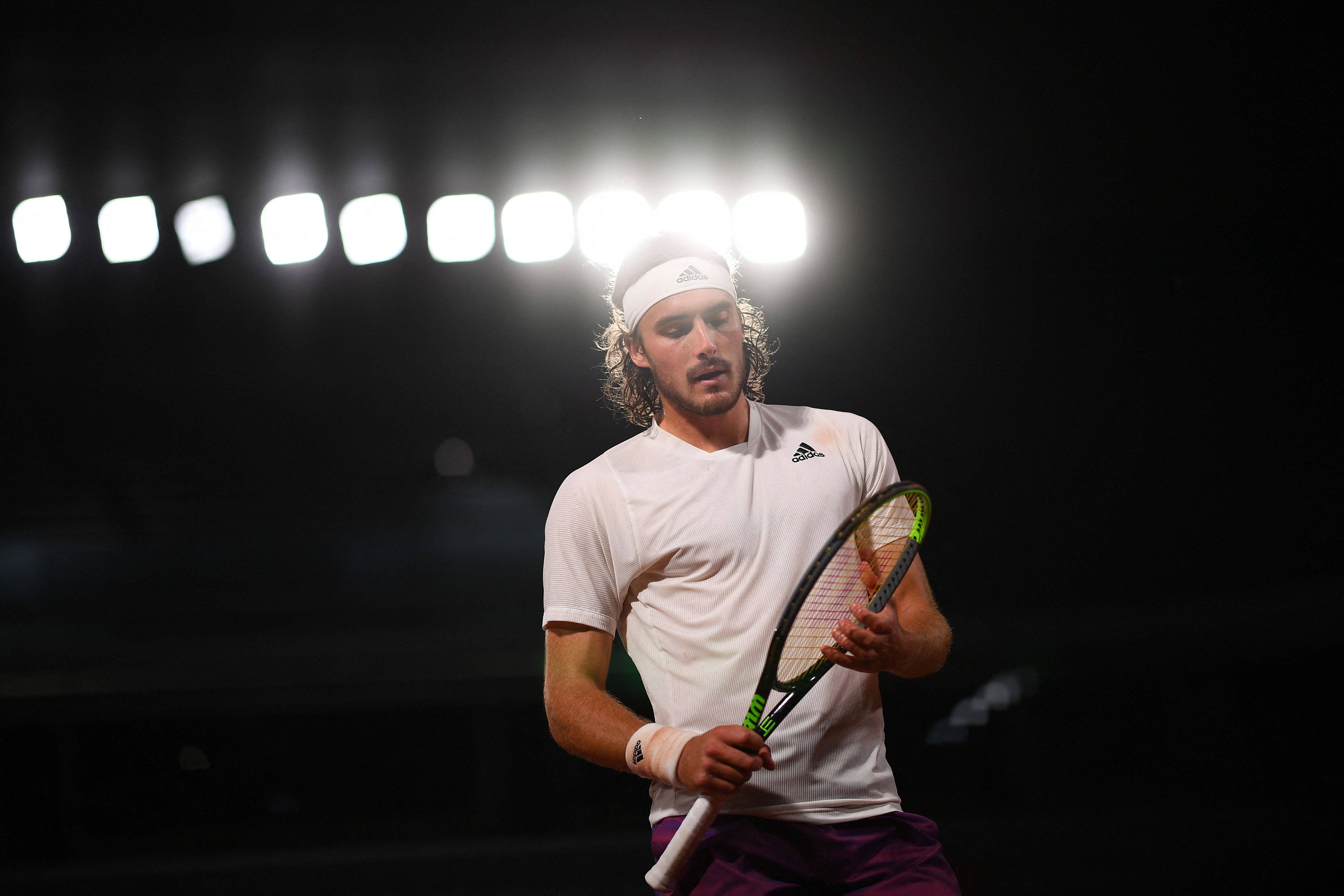 年终总决赛绝杀美网，西西帕斯统治全场的简单介绍