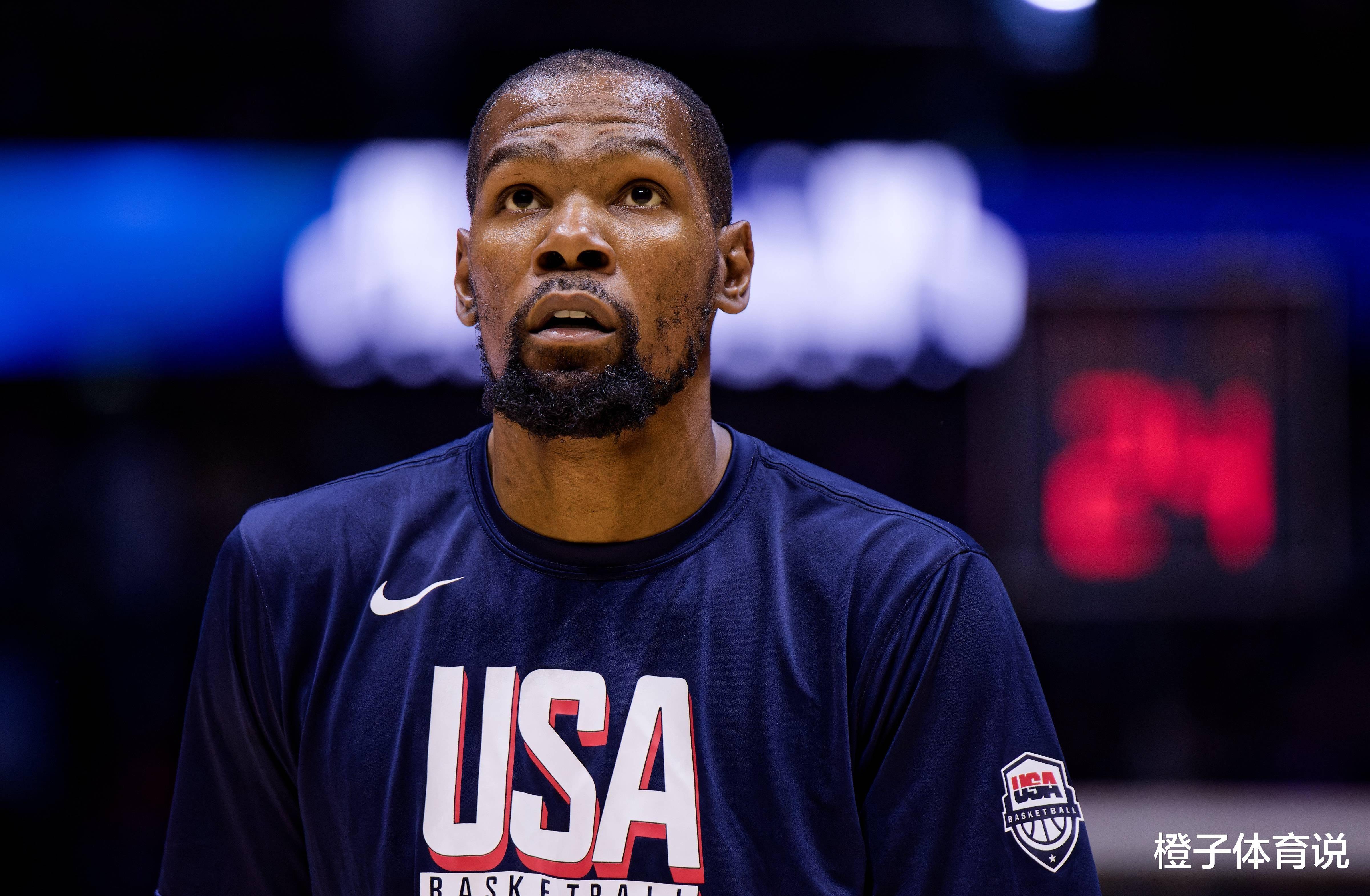 勇士战胜一切困难，夺得桂冠