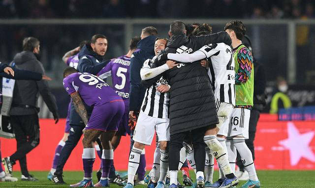 佛罗伦萨客场失分，连胜被终结