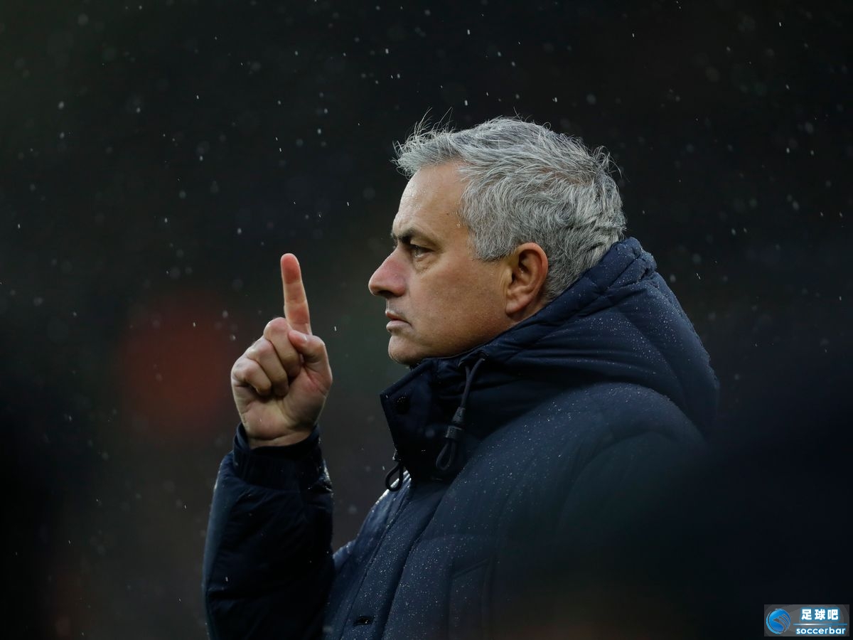 南安普顿逼平托特纳姆热刺,保持不败之帜!的简单介绍 南安普顿逼平托特纳姆热刺,保持不败之帜!的简单介绍