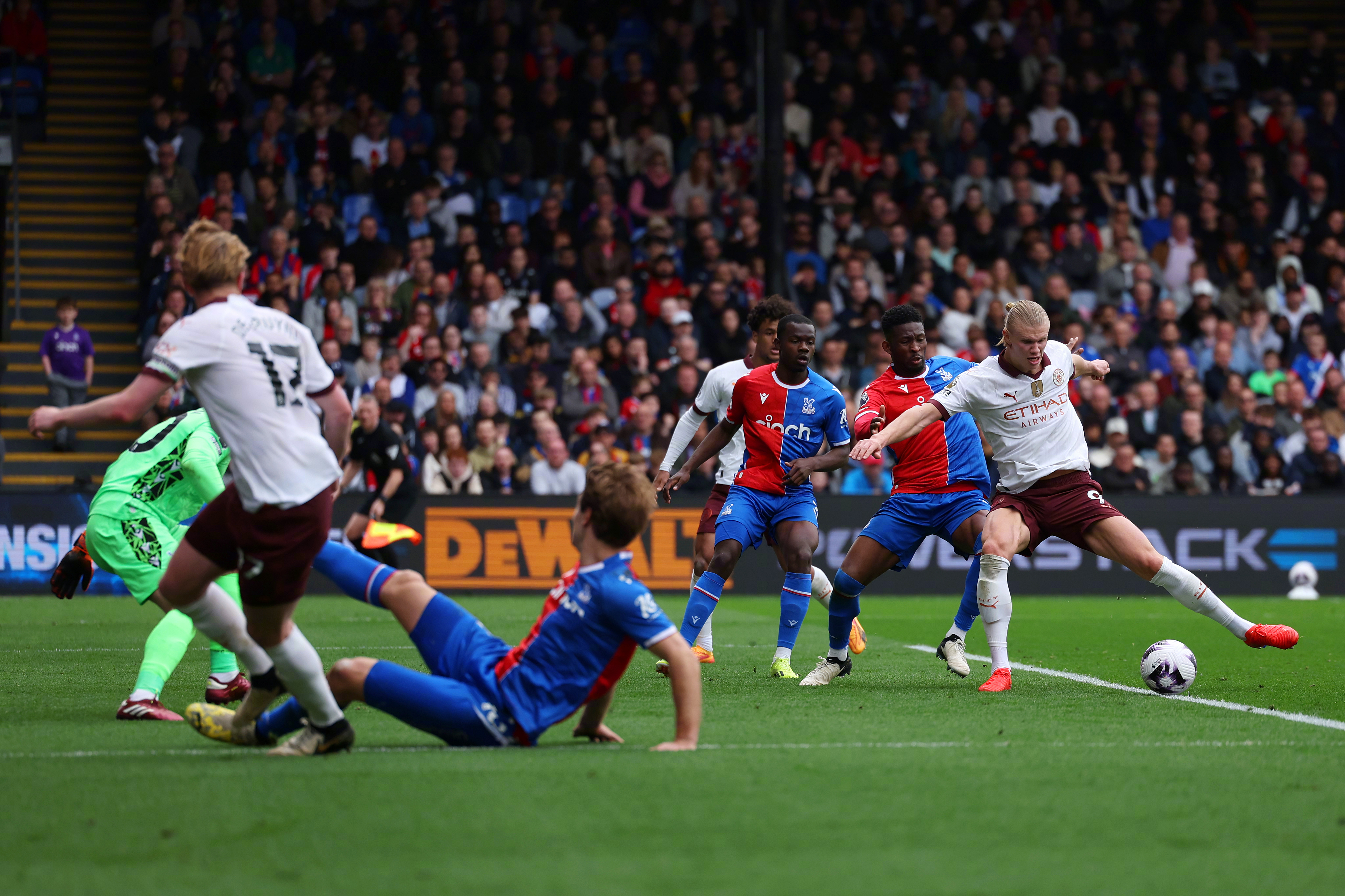 英格兰备战欧锦赛,客场迎战爱尔兰 英格兰备战欧锦赛,客场迎战爱尔兰