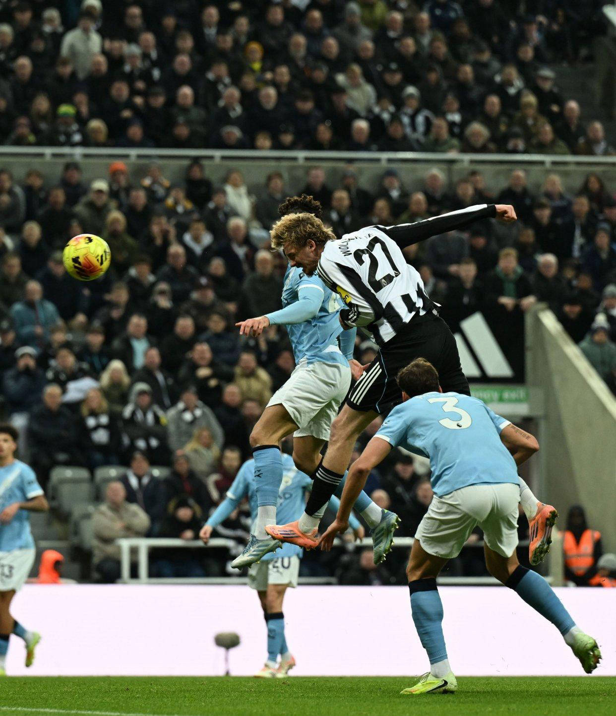 曼城客场劲士力战,逆转战斗力抓住胜利机会 曼城客场劲士力战,逆转战斗力抓住胜利机会