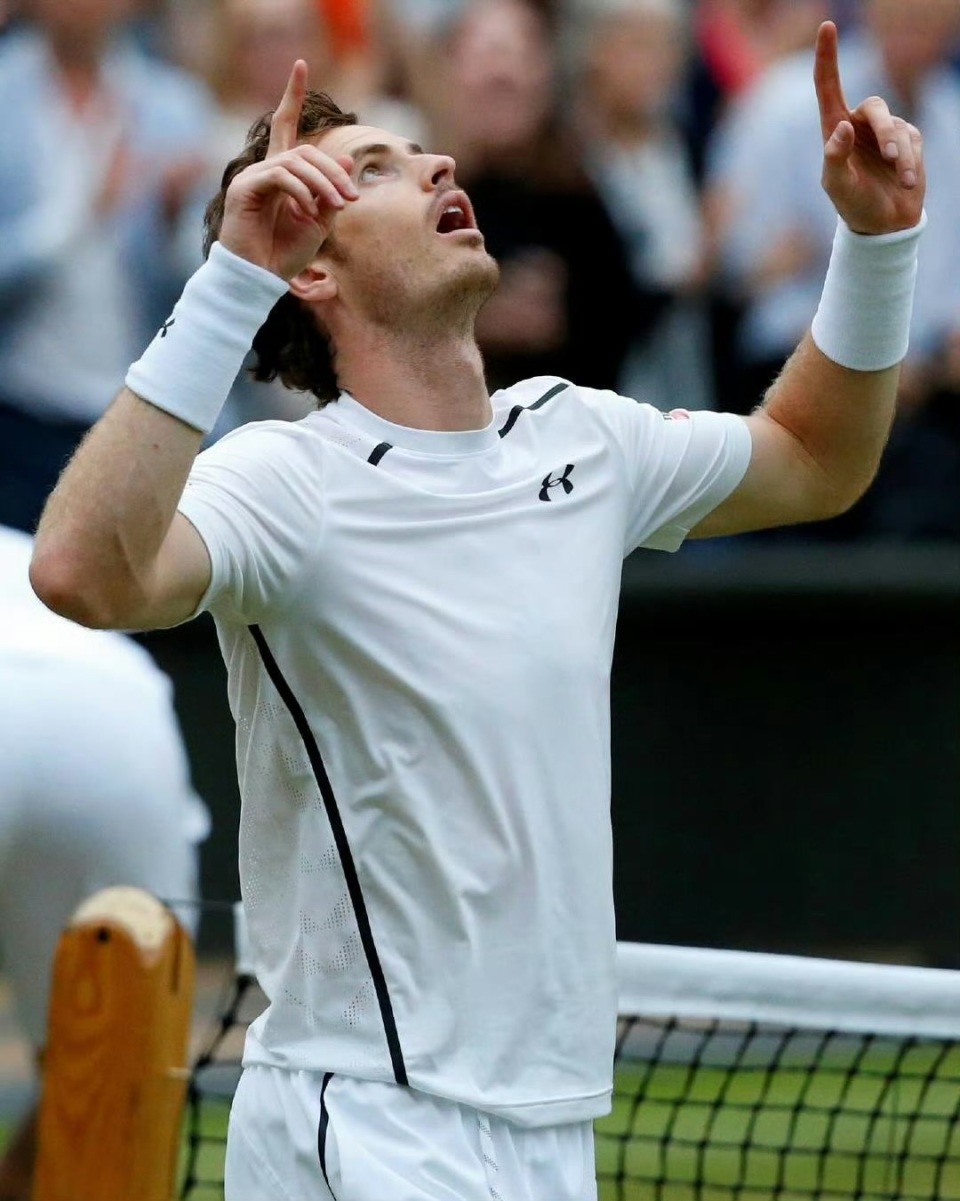 意大利网球队翻盘英国网球队，穆雷送出助攻的简单介绍