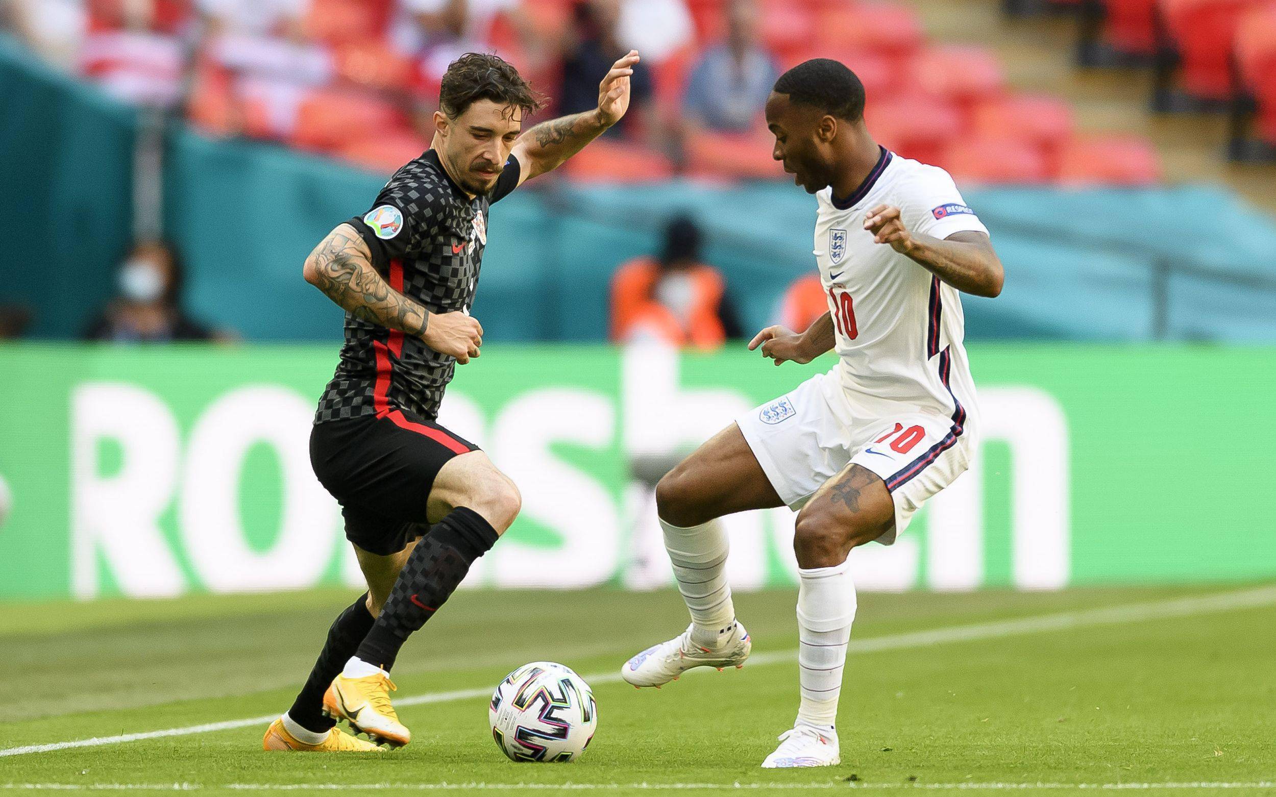 包含英国乒乓球队绝杀奥地利乒乓球队，水谷隼关键制胜的词条