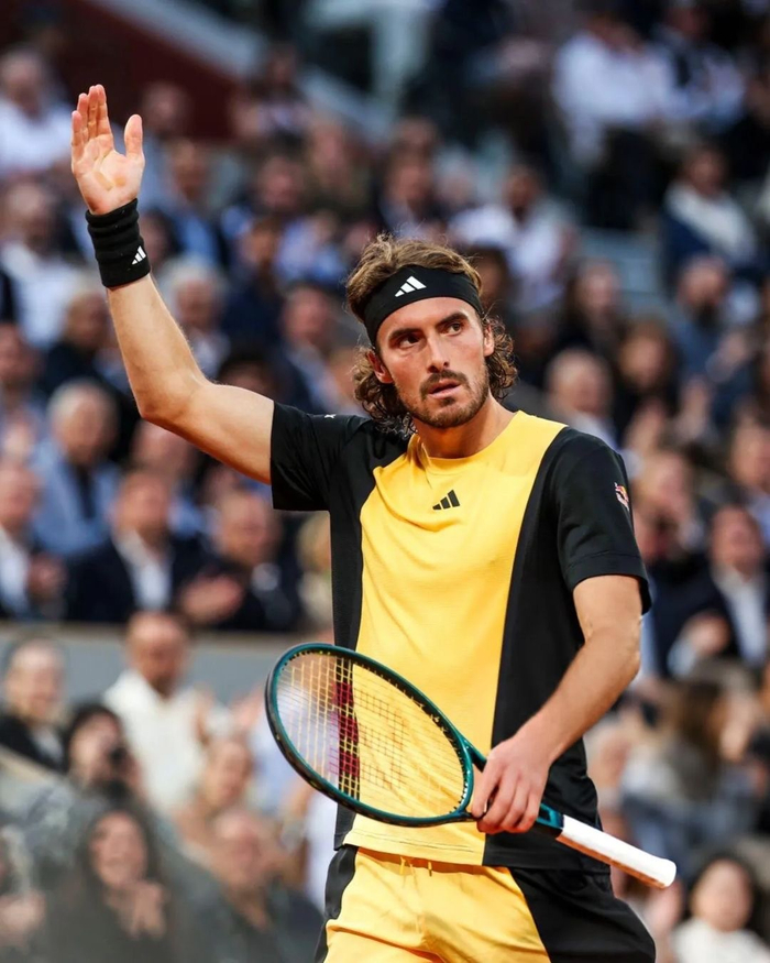 英国网球队鏖战欧洲网球队,西西帕斯打破历史纪录的简单介绍 英国网球队鏖战欧洲网球队,西西帕斯打破历史纪录的简单介绍