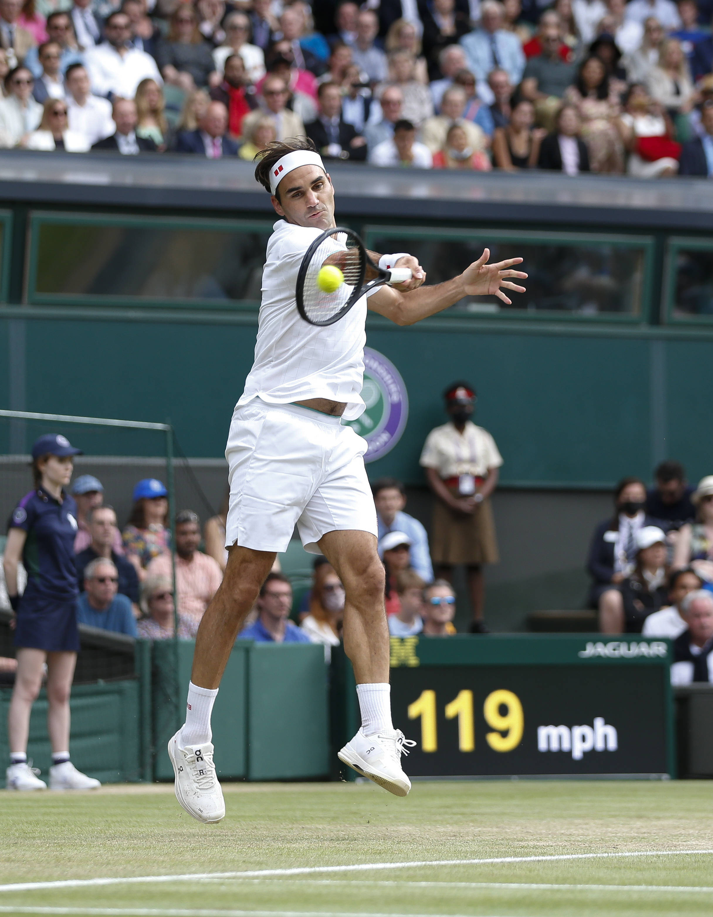 美国网球队爆冷澳大利亚网球队，费德勒统治全场