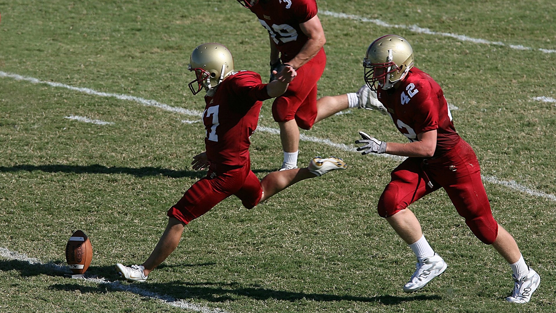 英超争冠之夜，拉文关键时刻站出来，诠释何为真正的大场面先生