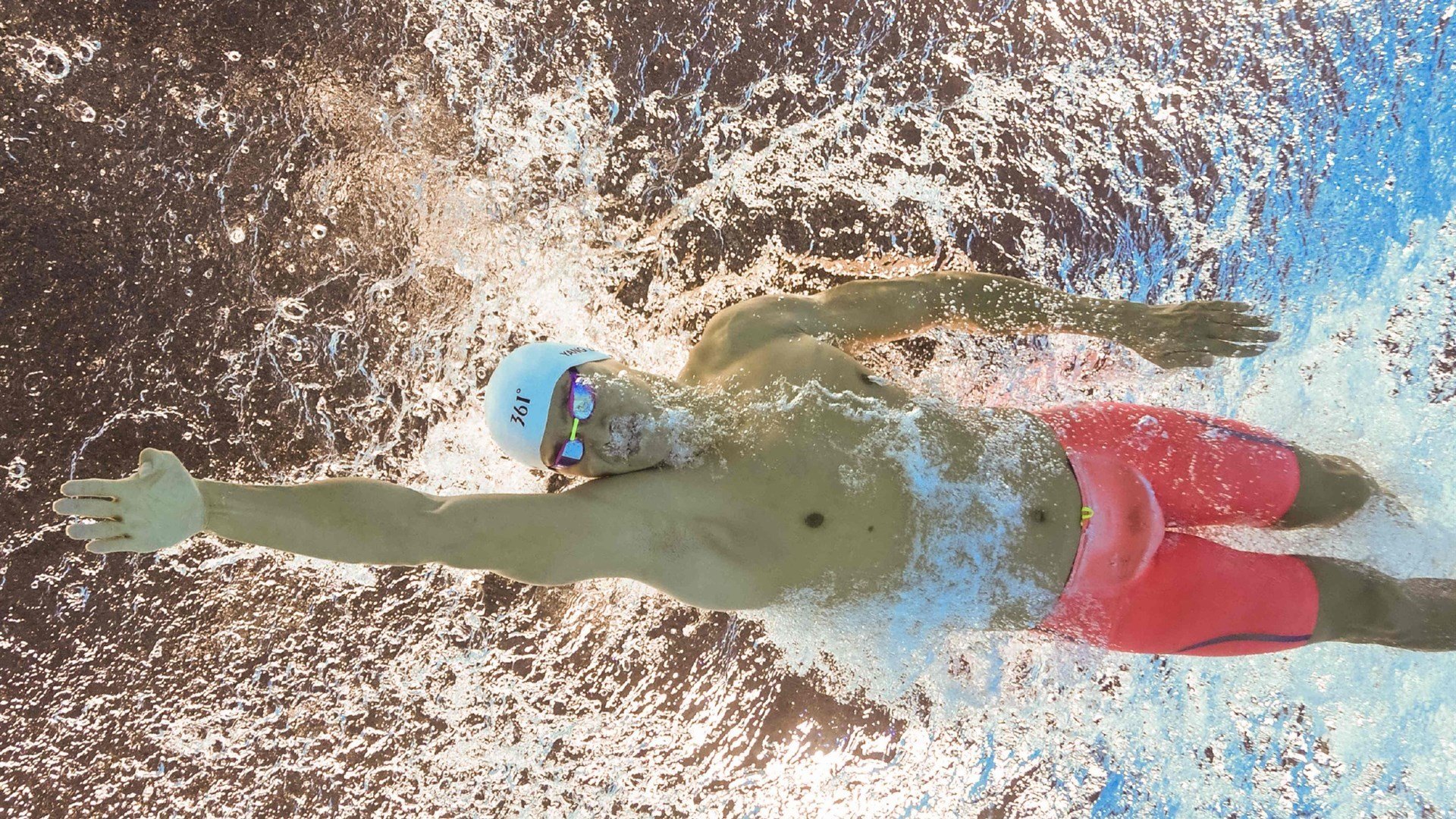 喀麦隆铁卫一锤定音，比利亚雷亚尔硬仗突围—西甲德比战背后的非洲力量