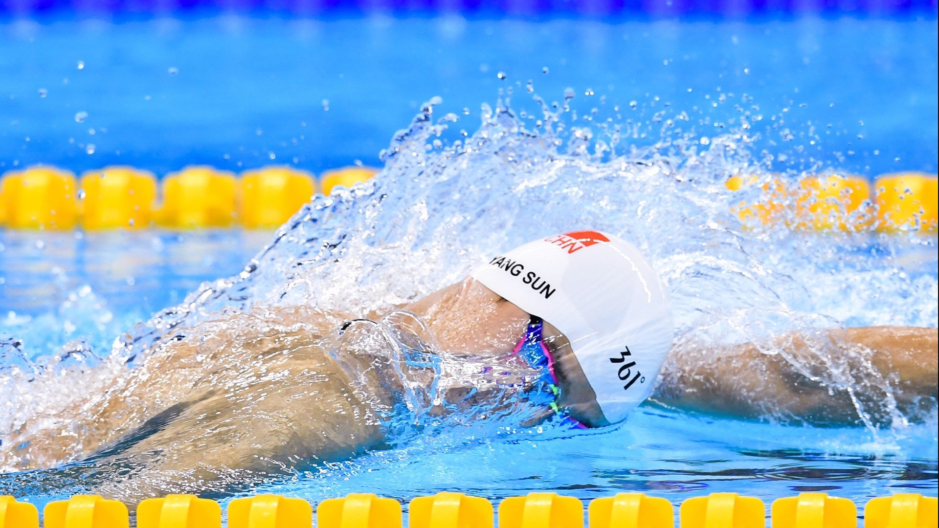 绝杀之夜，切特关键三分定乾坤，深圳队力克上海队上演逆转好戏